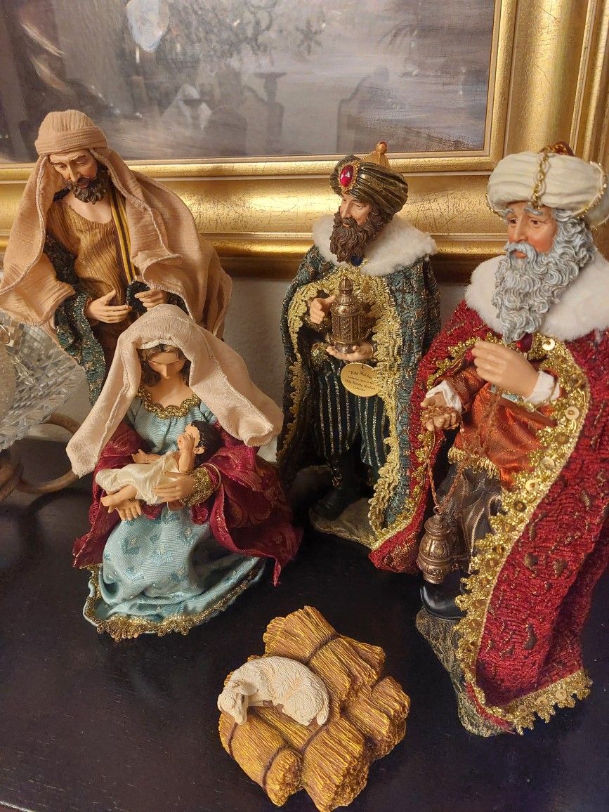 HEIRLOOM NATIVITY SET,All Products : American Fashion Style Bags On Sale