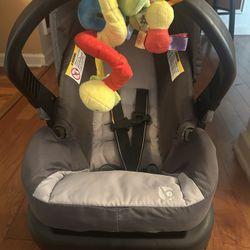 Baby Trend Infant Car Seat Gently Used