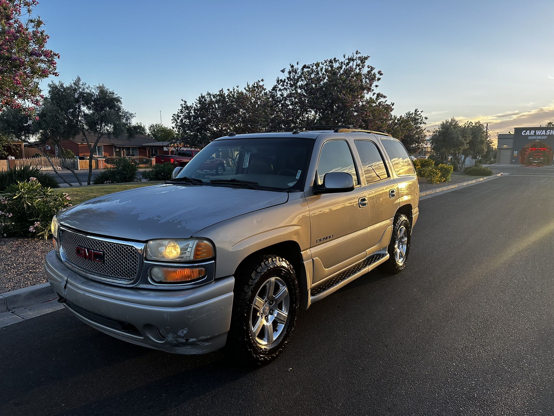2004 GMC Yukon Denali