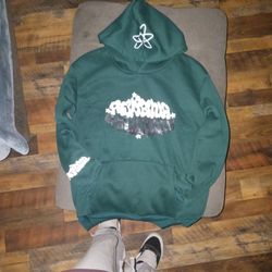 Green Hoddie 