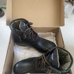 Women’s Sperry Boots