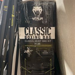 Boxing bag venum