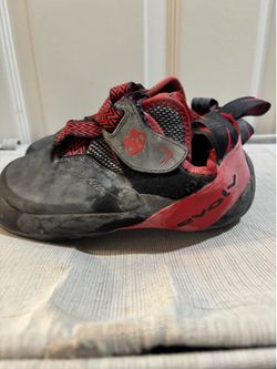 Evolv Agro Climbing Shoe