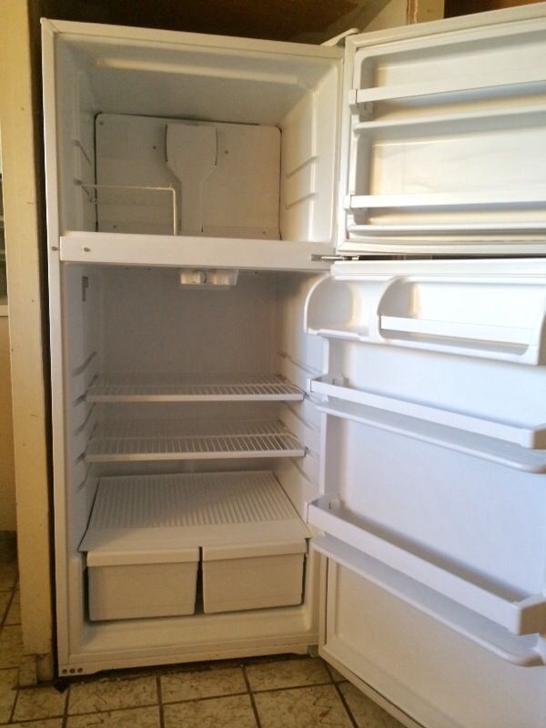 14.4 Cu Ft Kirkland Signature Fridge