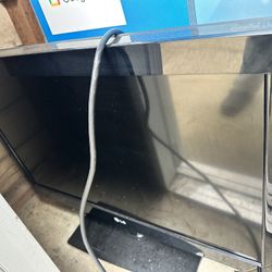 32’inch flatscreen TV