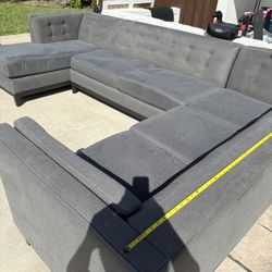 Sectional Sofa 