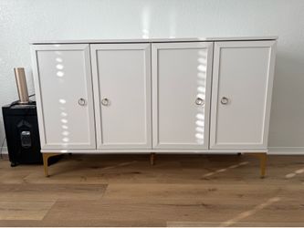 White & Gold Freestanding Shaker Cabinet, 4 Doors w/ Handles, Rectangular