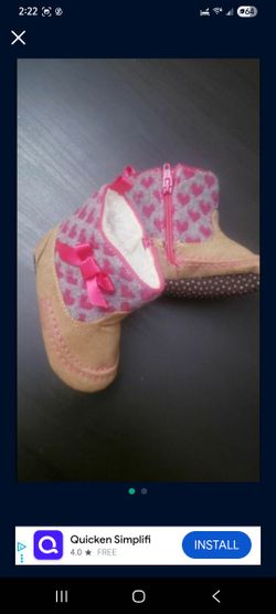 boots Baby Girl size1-2 Crib Shoes