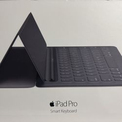 iPad Pro Smart Keyboard