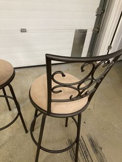 Swivel Bar stools
