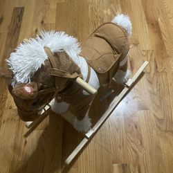 Qaba Wooden Toddler Rocking Horse, Kids Plush Ride on Horse Toy Animal Rocker with Nursery Rhyme Music Brown