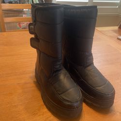 Kids Snow Boot Size 6