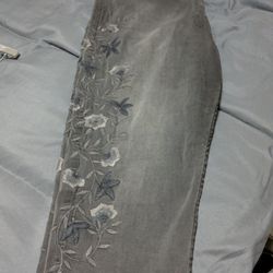 Seven 7 Skinny Floral Embroidery Jeans - Size 14