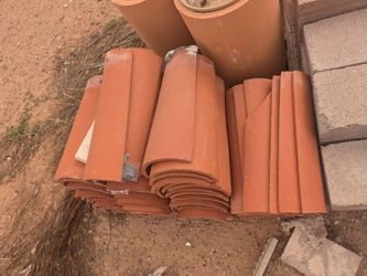 Roof shingles