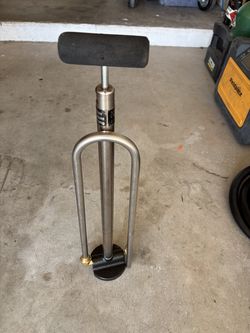 Refrigerant Oil Pump