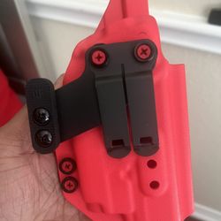 GLOCK 19 CUSTOM HOLSTER GUN MUST HAVE OLIGHT PL-MINI 2 