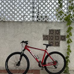 Trek X Caliber 4 Mountain Bike