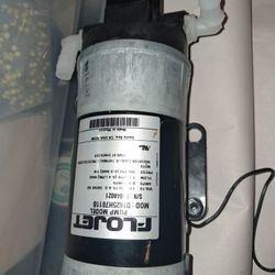 FloJet Pump NEW