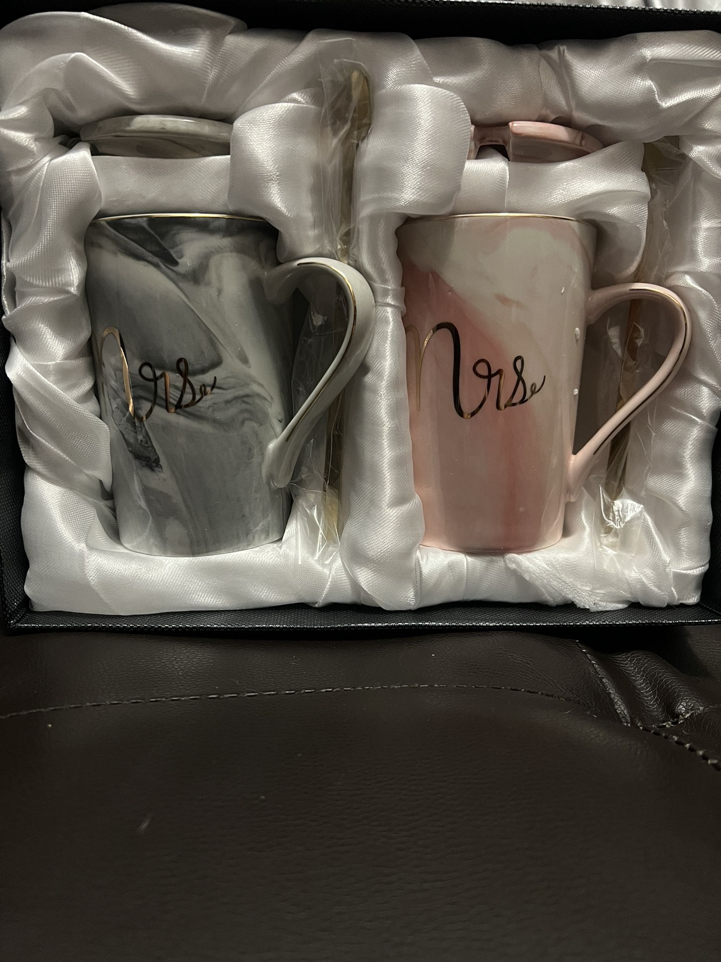 Mrs And Mrs Mugs.