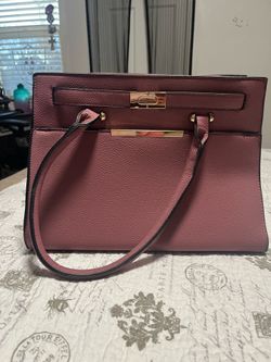 Pink - medium size purse