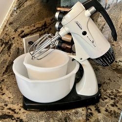 Vintage Sunbeam Mixmaster, 12 Speed Stand Mixer 