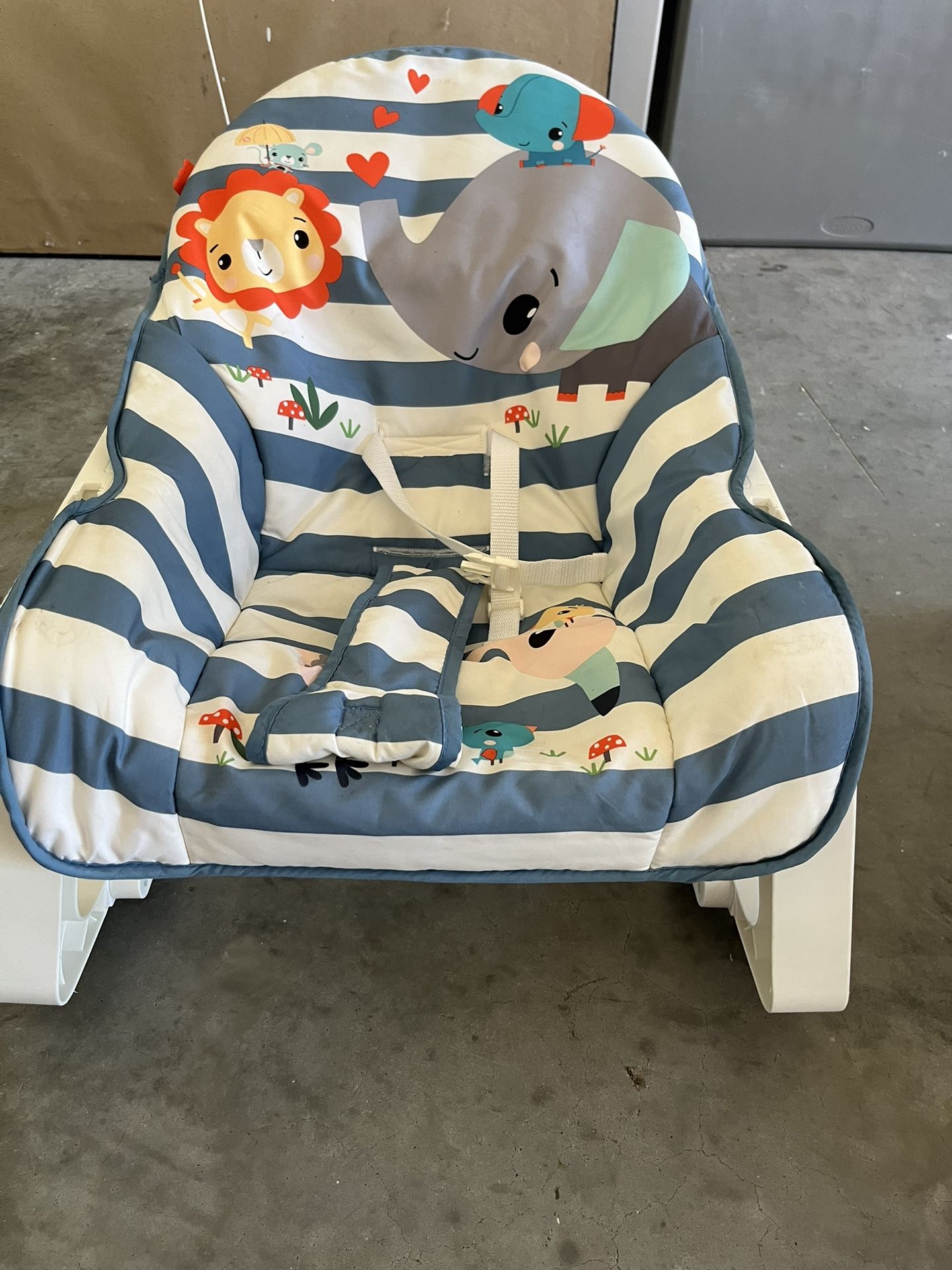 BABY SEAT