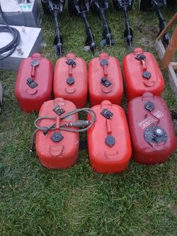 6 gallon johnson.\nEvan  gas tank