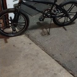 Bmx Mongoose Bike 