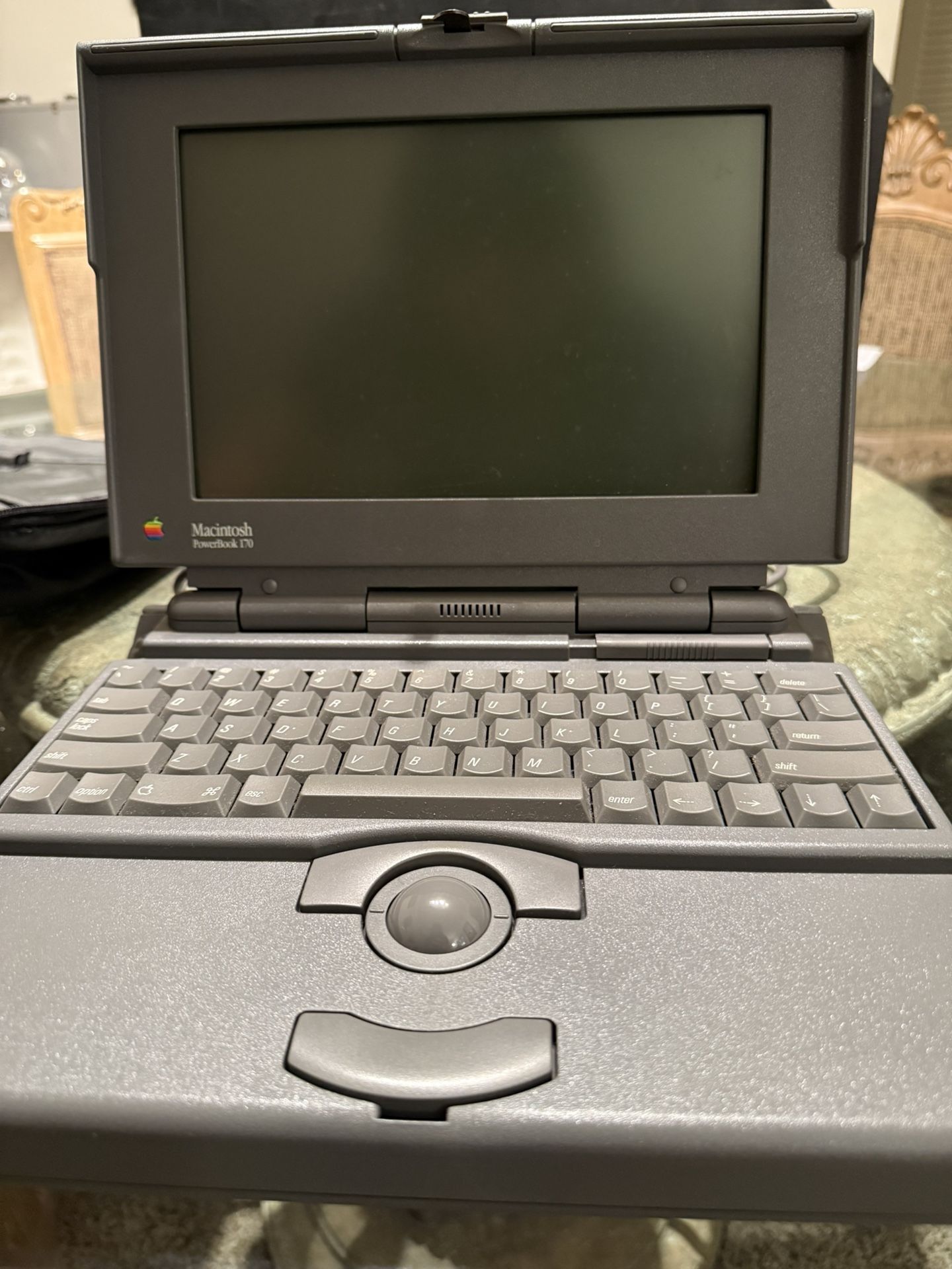 Apple Macintosh PowerBook 170
