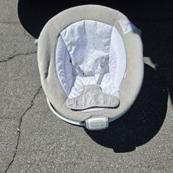 Ingenuity Baby Boncer