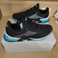 Brand new Reebok shoes SIZE 10.5 