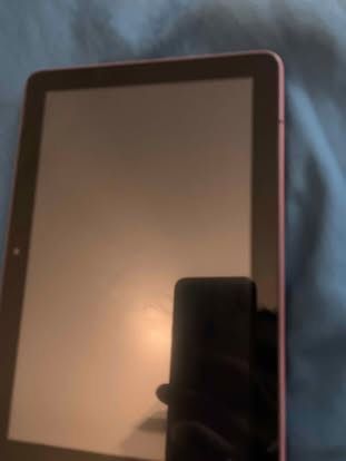 Amazon fire HD 8 Tablet ( 10 Generation)