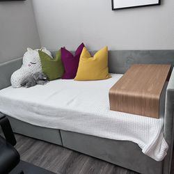Daybed with 2 Drawers
