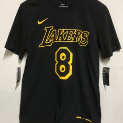 NWT Nike NBA Kobe Bryant Los Angeles Lakers Retirement Basketball Tee 1(contact info removed) Sz M