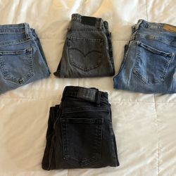 Bundle of 4 Women’s Size 2 Jeans