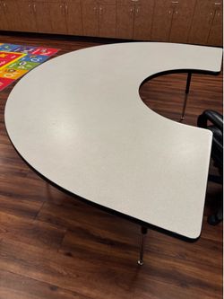 Teacher Group Desk