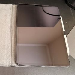 iPad Pro and Apple Pencil