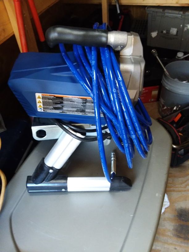 Graco Magnum Pro LTS 170 paint sprayer for Sale in Overland Park