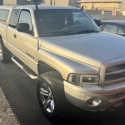 2001 Dodge Ram