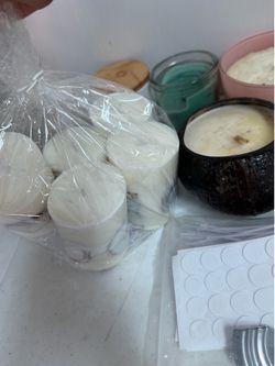 Take all candles 🕯️send me your offer