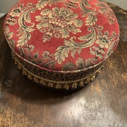 Cypress ottoman