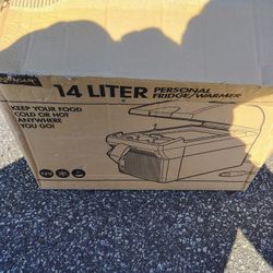 14 Liter Personal Fridge/Warmer 