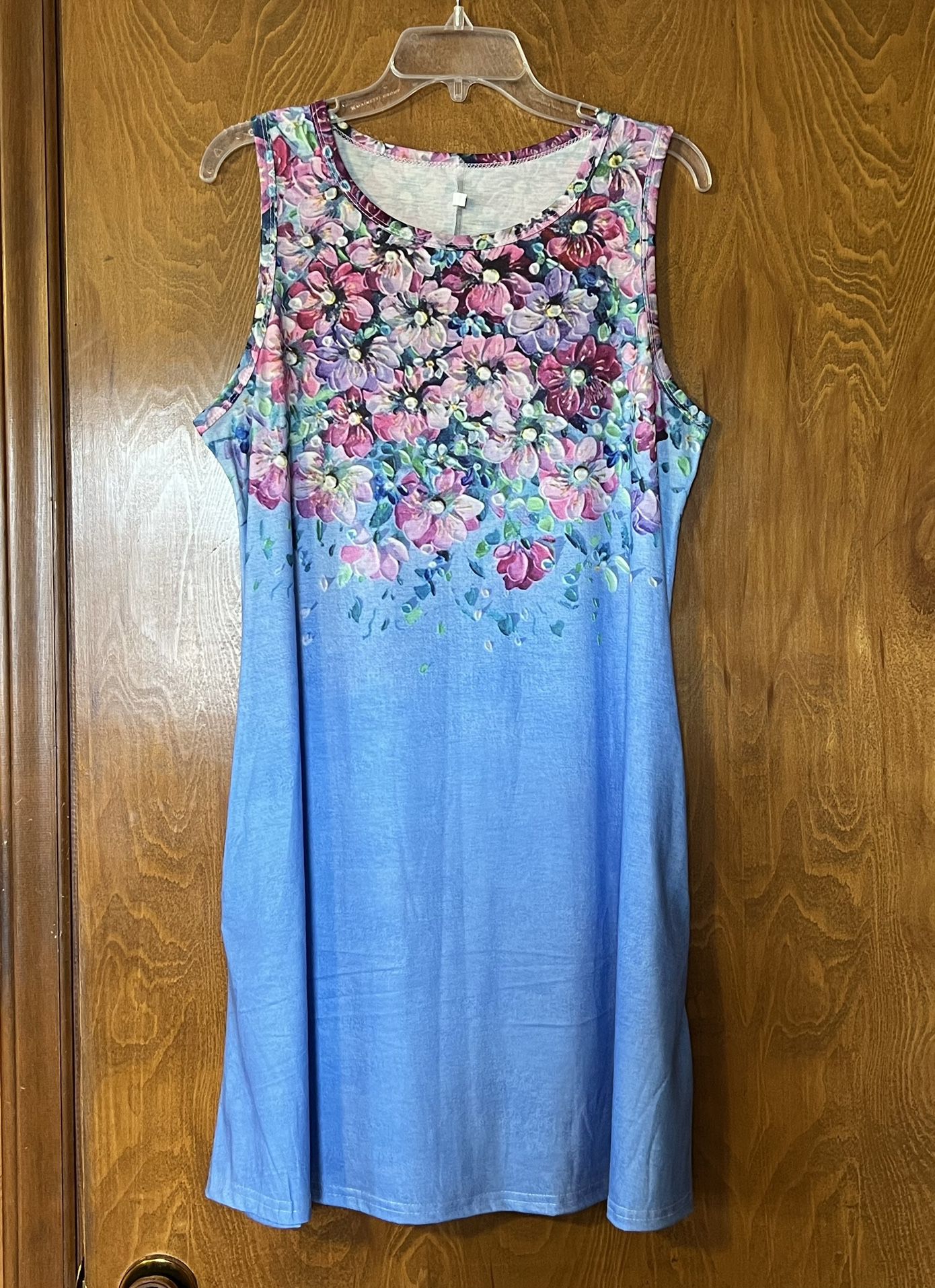 NEW Summer Sleeveless Dress