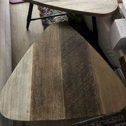 Living Spaces Wood Coffee Table (small)