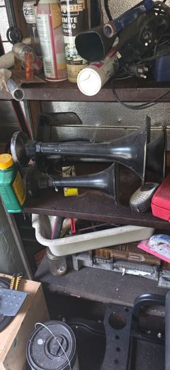 Train horns