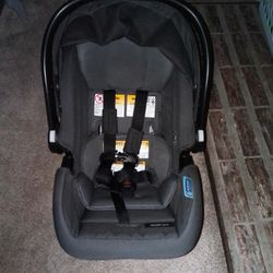 Carseat With Base 