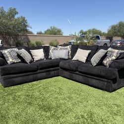 Beautiful Sectional 