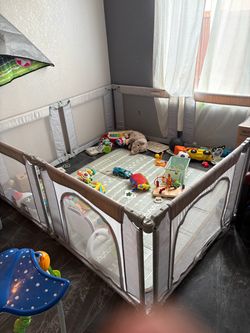 Play pen