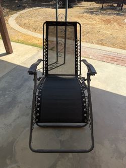 Lounge chair
