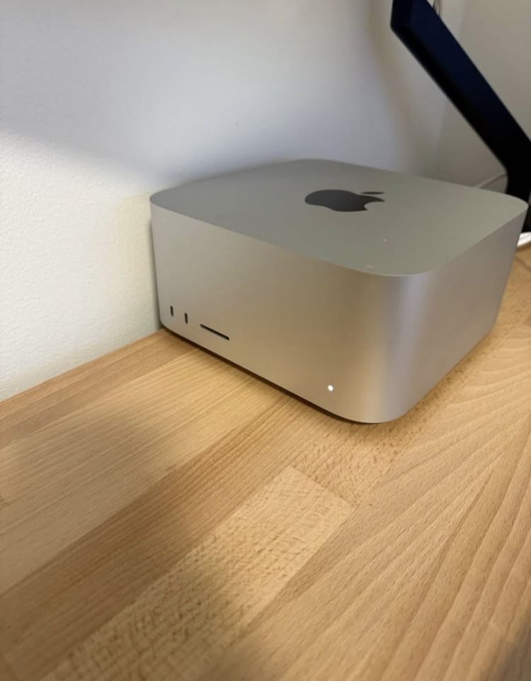 Mac Studio M2